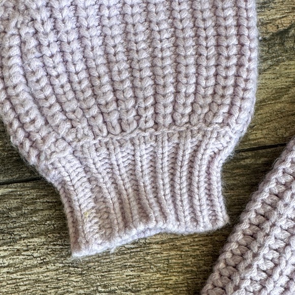 Women's Lavender Sweater - Picture 5 of 12